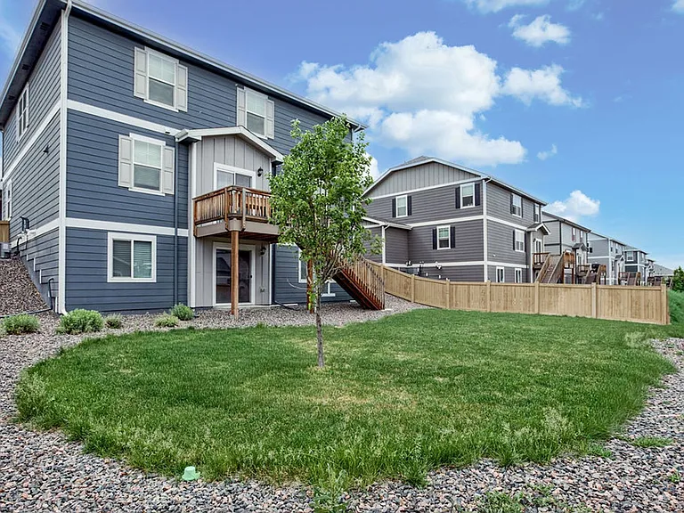 6818 Gateway Crossing St — Photo 37