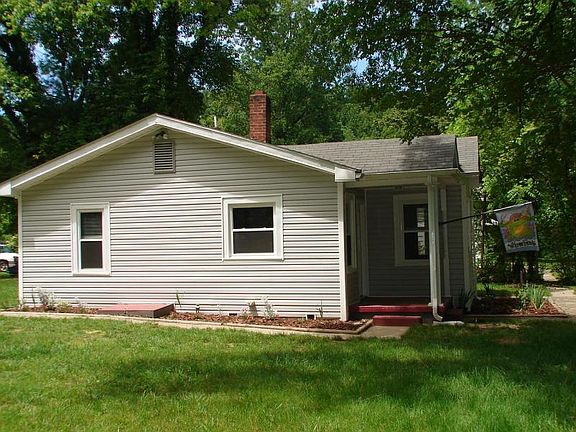 5th image of 870 Hook Ln