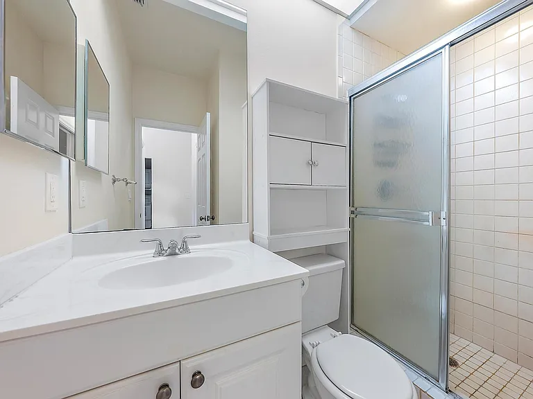 216 Cypress Point Dr — Photo 22