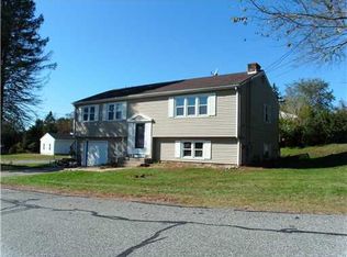 130 Macarthur Blvd, South Kingstown, RI 02879
