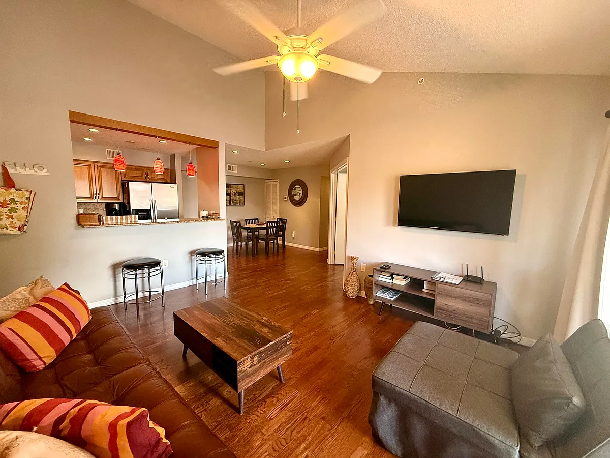 Building Photo - 1727 Village Blvd #307