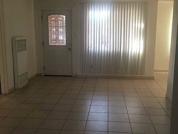 5th image of 15 Barlow Pl