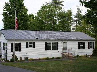 41 Hancock Pond Rd, Sebago, ME 04029