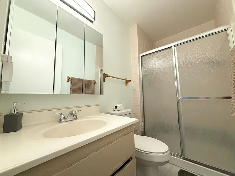 2126 Rawhide St — Photo 17