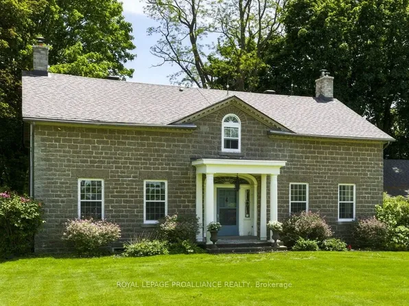 1105 County Road 2 Rd, Elizabethtown Kitley, ON K6V 5T1