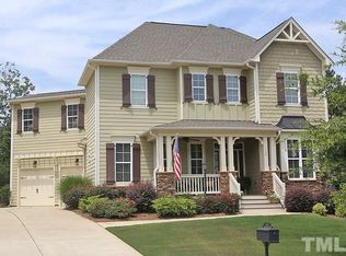 124 Market Cross Ct, Holly Springs, NC 27540