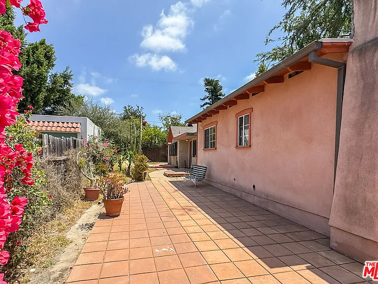 3124 Veteran Ave — Photo 3