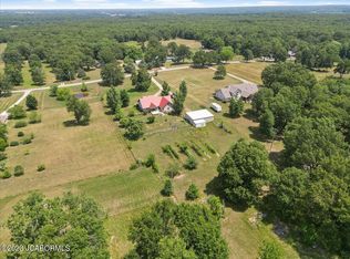 25931 Oak Bend Dr, Lebanon, MO 65536