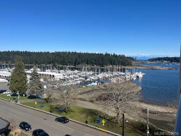 33 Mount Benson St #704, Nanaimo, BC V9S 5L2