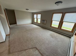 1909 Wilcox Blvd E #1, Northfield, MN 55057