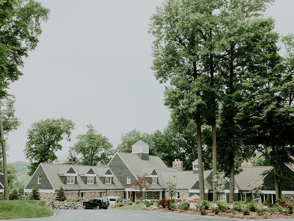 1st image of 1997 Morris Dr