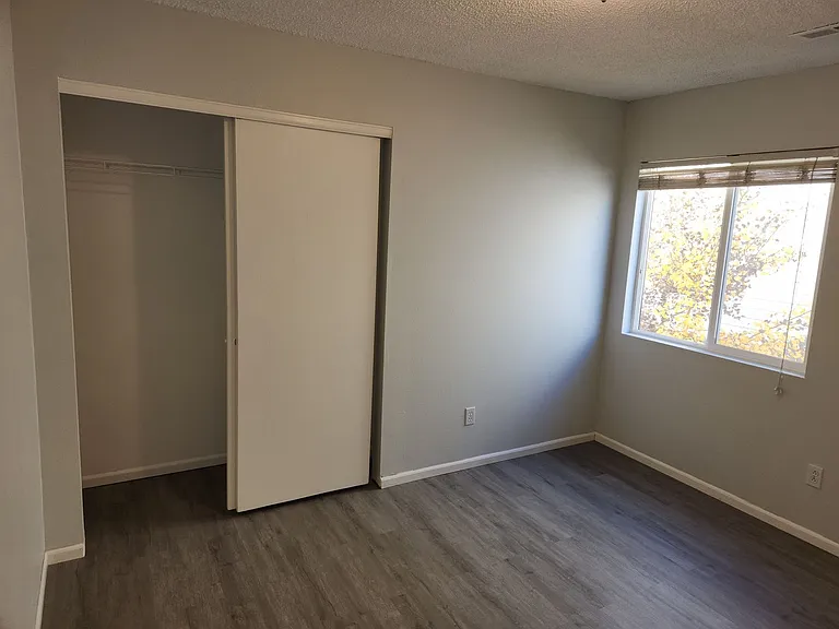 5641 Tomiche Dr — Photo 12