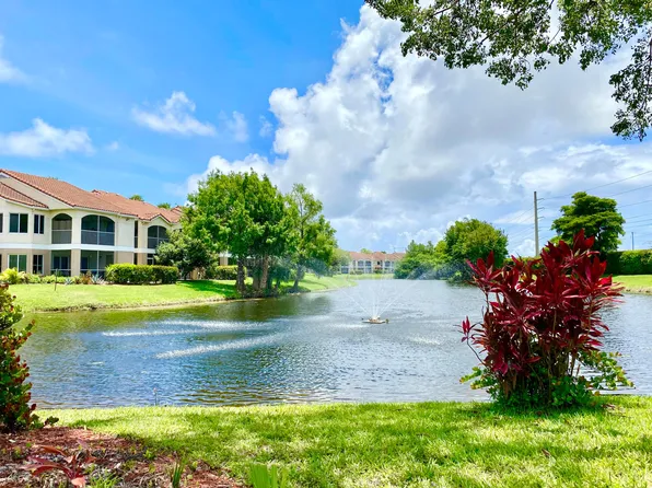 815 W Boynton Beach Boulevard #16-201, Boynton Beach, FL 33426