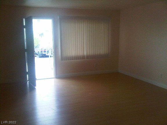 2nd image of 5165 Glendale Ave APT B