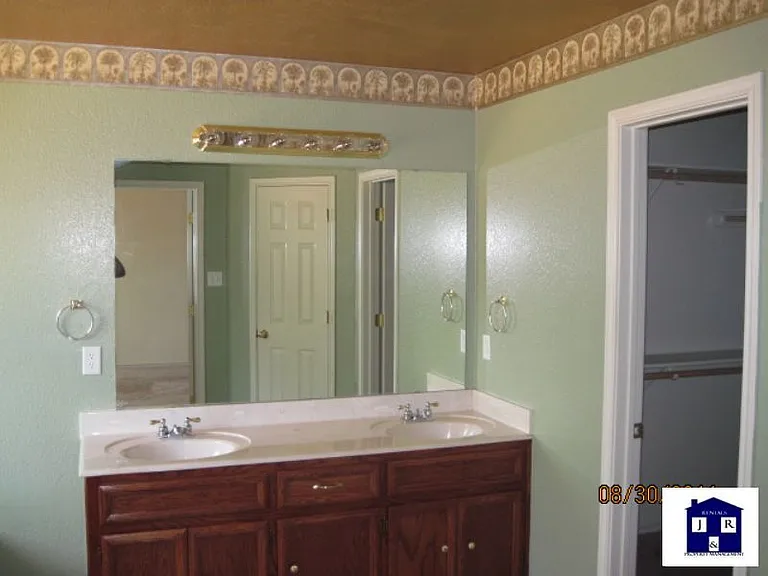 5510 Shawn Dr — Photo 31