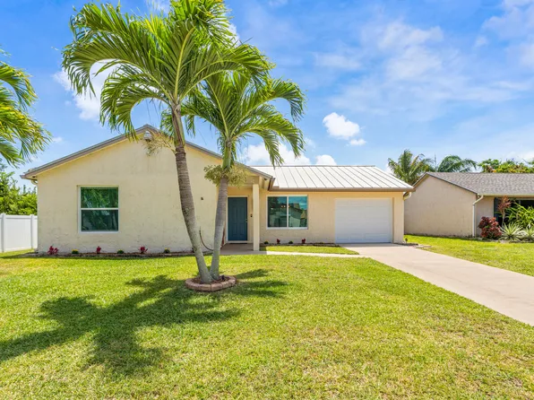 105 Banyan Circle, Jupiter, FL 33458