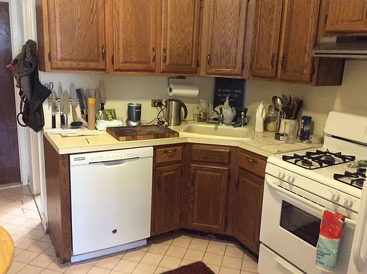 Rented by Peter Jacob, LREB | media 6