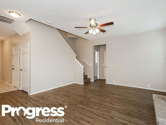 5th image of 4741 Park Downs Dr