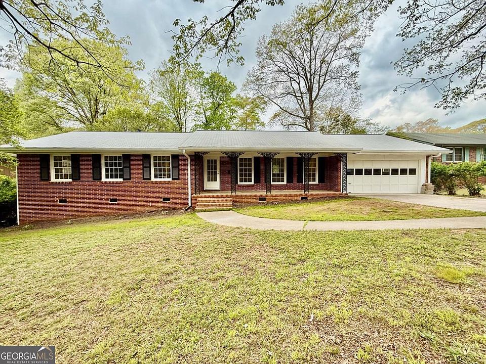 1st image of 527 Rimrock Trl