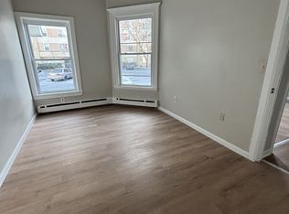 175 Grove St, Waterbury, CT 06710