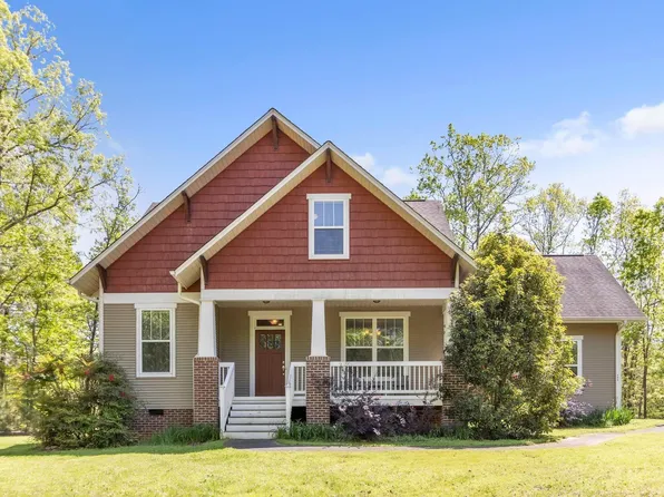 408 Powderhorn Rd, Laurens, SC 29360