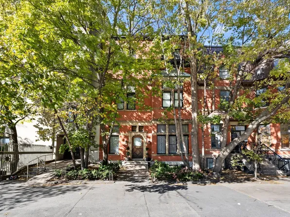 1869 Boulevard Rena #O-lavesque, Montreal, QC H3H 2P5