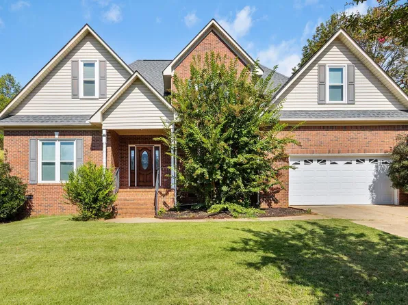 204 Brushy Meadows Dr, Greer, SC 29650