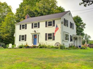 21 Oakwood Dr, Mansfield, CT 06268