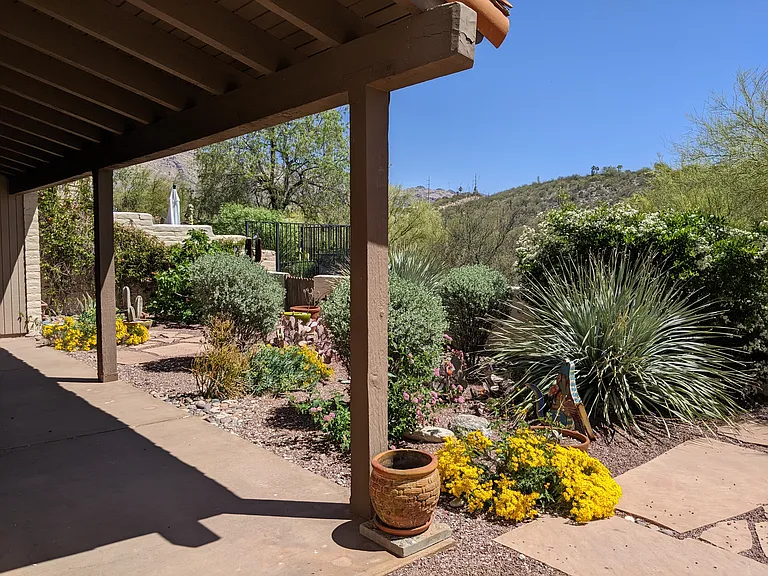 5282 N Paseo Del Arenal — Photo 24