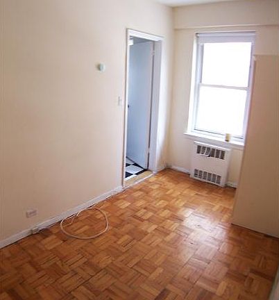 2nd image of 110 E End Ave APT 2G