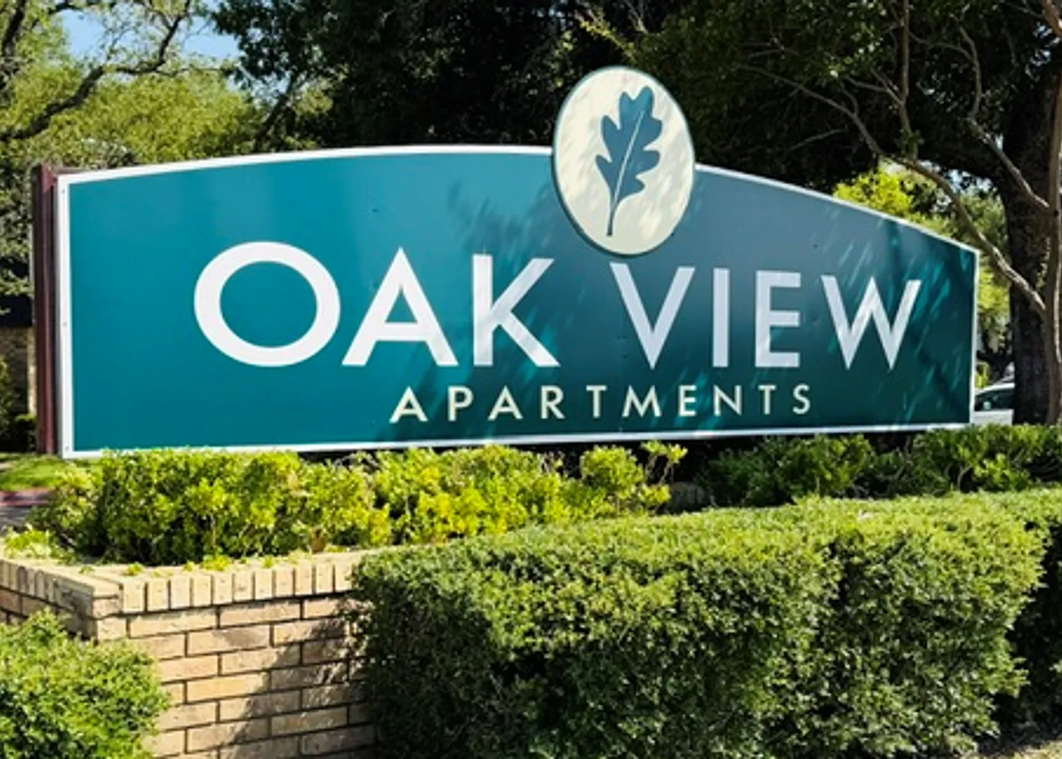Oak View Apartments — Photo 1