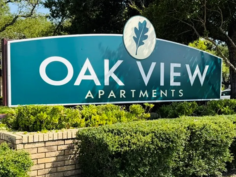 Oak View Apartments