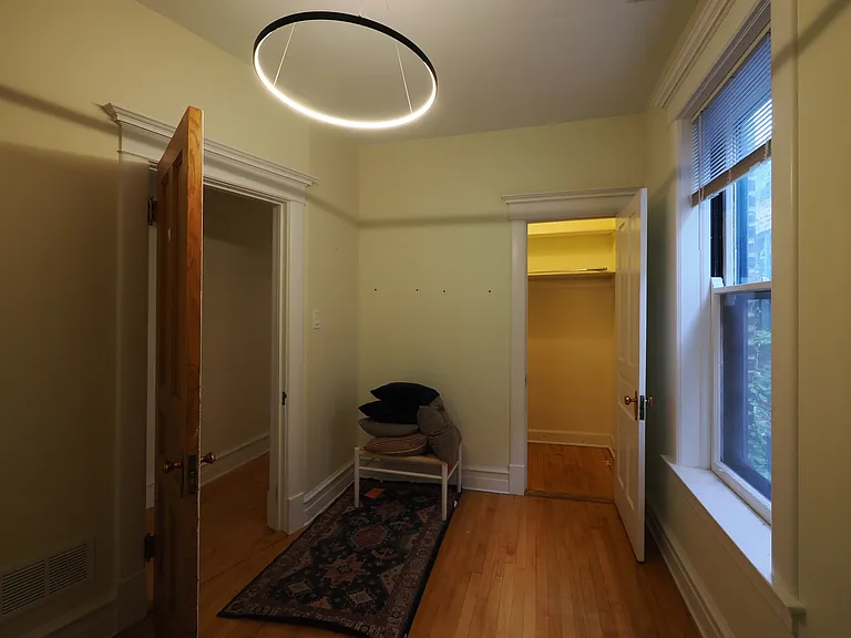 3037 W Logan Blvd #3 — Photo 11