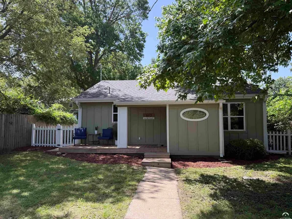 1413 W 4th St, Lawrence, KS 66044