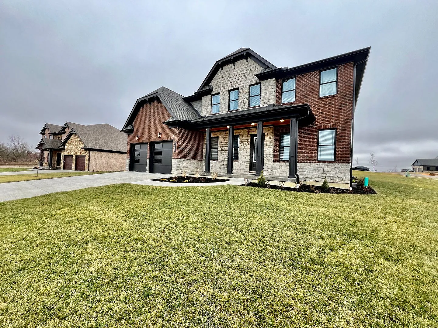 NEW, big, beautiful, Executive Home Liberty Twp — Photo 3