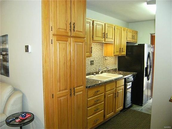 5th image of 7838 Wanda Ave