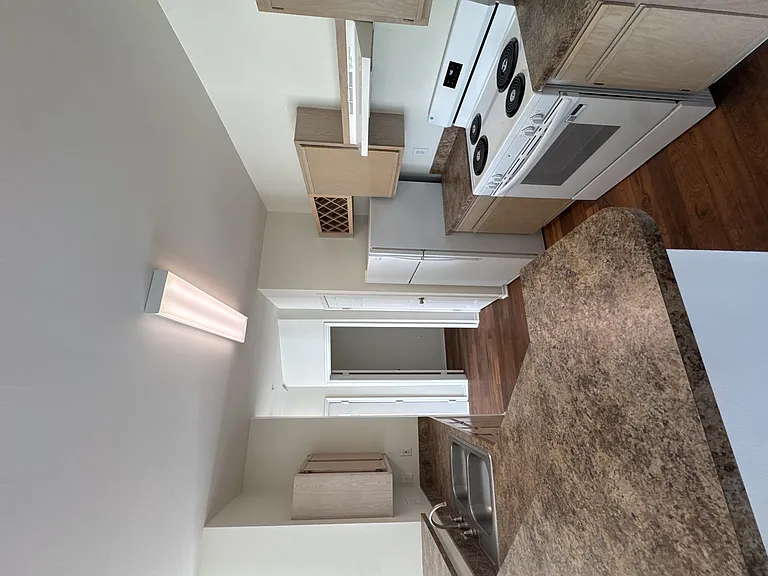 Wesley St. James Apartments at Sandy Springs — Photo 94