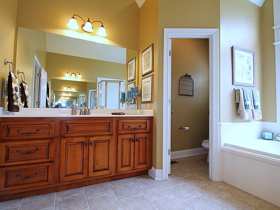 2nd image of 725 Stone Mill Cir