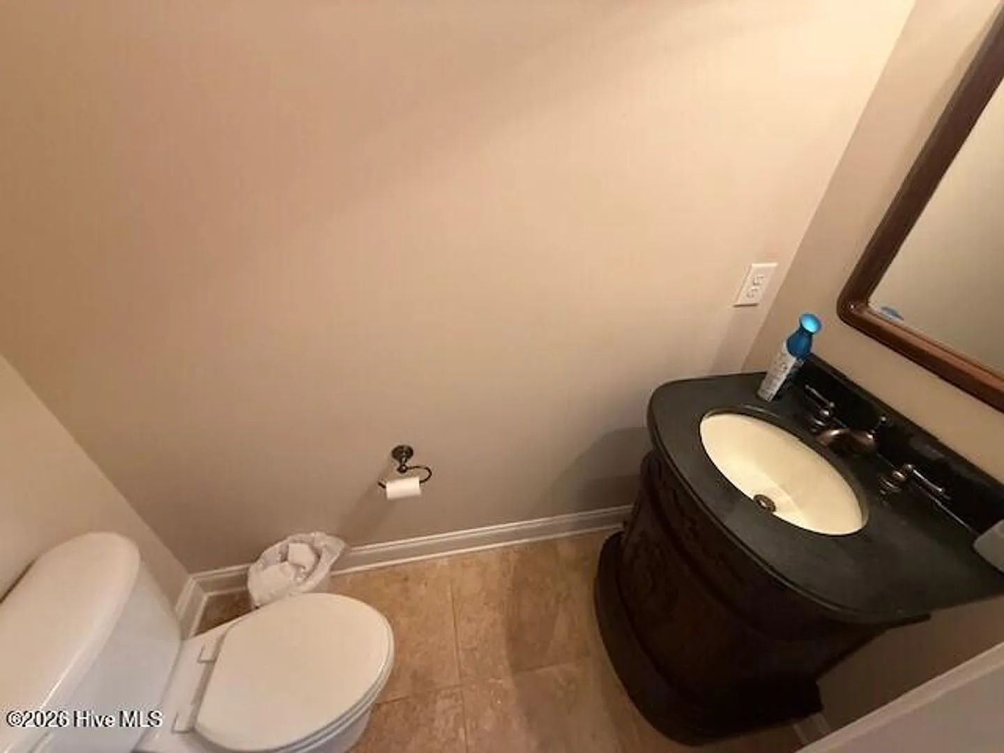 Charming townhome in private gated community — Photo 3