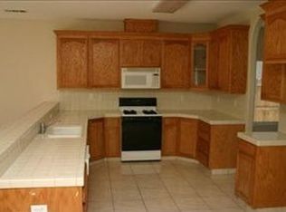 260 Lewis St, Turlock, CA 95380