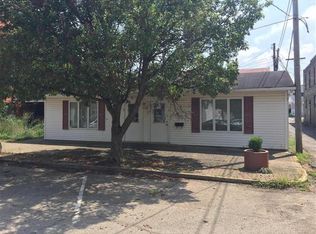 10 S Ohio Ave, Wellston, OH 45692