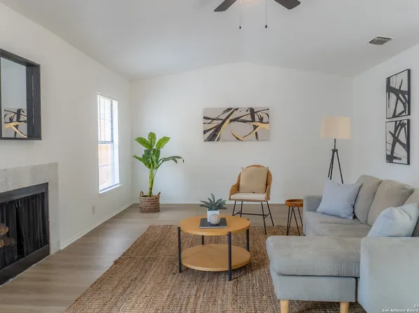 9619 Vale, San Antonio, TX 78245