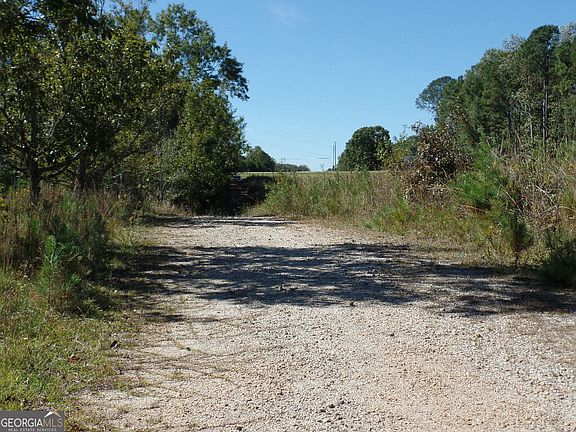4th image of Dixon Rd
