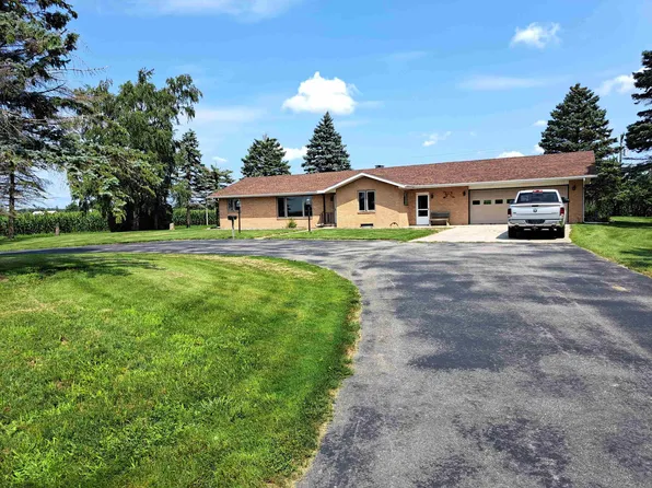 2095 Old Beaver Rd, Kawkawlin, MI 48631