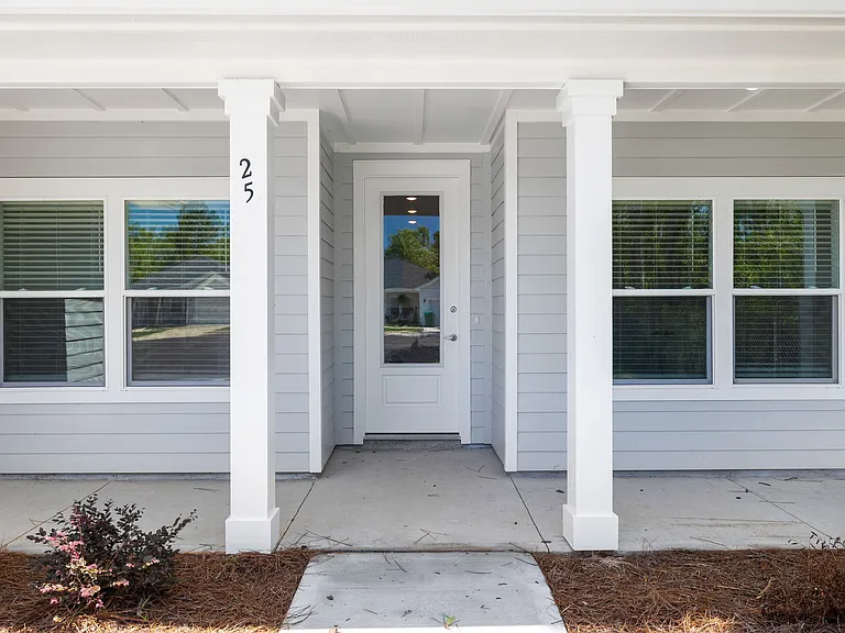 25 Alexander Way — Photo 2