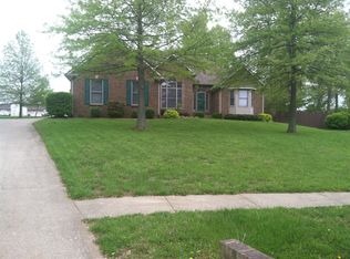 105 Dover Ct, Elizabethtown, KY 42701