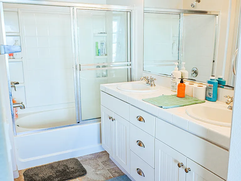 835 Harbor Cliff Way #286 — Photo 27