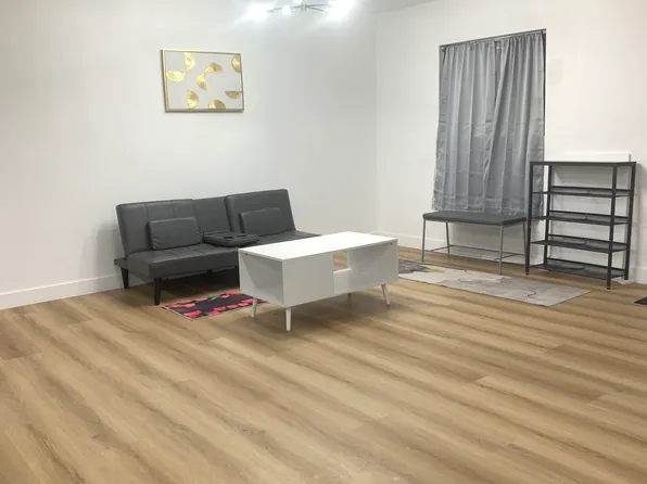 1809 Arville St, Las Vegas, NV 89102