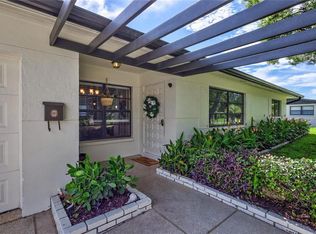 8532 KUMQUAT AVENUE, SEMINOLE, FL 33777