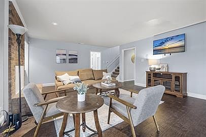 2nd image of 5106 Presidio Dr #2B-685953